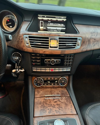 Mercedes-Benz CLS cena 75900 przebieg: 202000, rok produkcji 2012 z Szamocin małe 631
